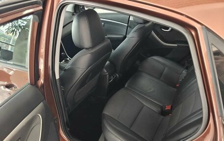 Hyundai i30 II рестайлинг, 2012 год, 865 000 рублей, 13 фотография