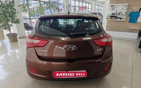 Hyundai i30 II рестайлинг, 2012 год, 865 000 рублей, 6 фотография