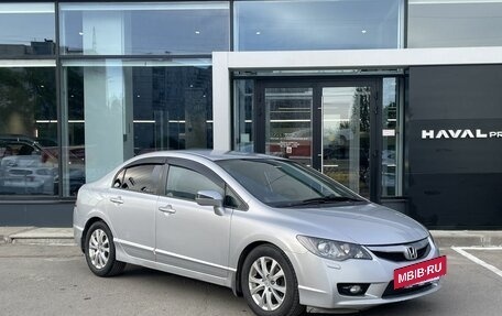 Honda Civic VIII, 2010 год, 869 000 рублей, 3 фотография