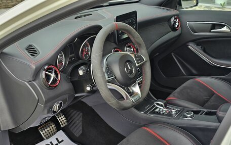 Mercedes-Benz GLA AMG, 2017 год, 3 899 000 рублей, 11 фотография