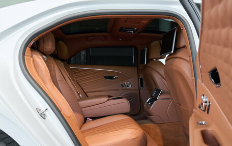 Bentley Flying Spur, 2020 год, 18 500 000 рублей, 12 фотография