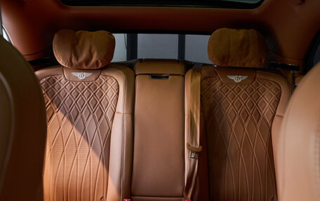 Bentley Flying Spur, 2020 год, 18 500 000 рублей, 15 фотография