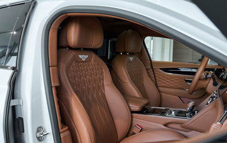 Bentley Flying Spur, 2020 год, 18 500 000 рублей, 8 фотография