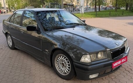 BMW 3 серия, 1997 год, 265 000 рублей, 1 фотография
