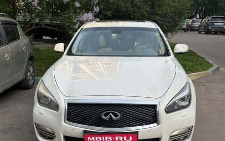 Infiniti Q70 I, 2015 год, 1 900 000 рублей, 1 фотография