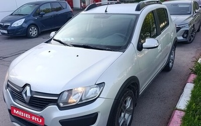 Renault Sandero II рестайлинг, 2016 год, 920 000 рублей, 1 фотография