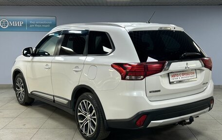 Mitsubishi Outlander III рестайлинг 3, 2016 год, 1 878 000 рублей, 5 фотография