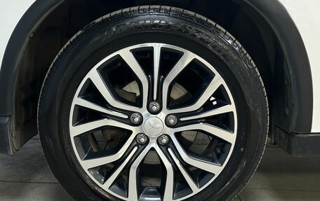 Mitsubishi Outlander III рестайлинг 3, 2016 год, 1 878 000 рублей, 9 фотография
