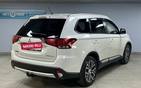 Mitsubishi Outlander III рестайлинг 3, 2016 год, 1 878 000 рублей, 7 фотография