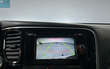 Mitsubishi Outlander III рестайлинг 3, 2016 год, 1 878 000 рублей, 24 фотография