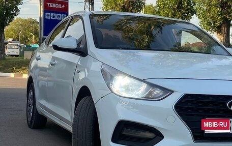 Hyundai Solaris II рестайлинг, 2018 год, 612 000 рублей, 2 фотография