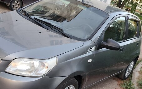 Chevrolet Aveo III, 2010 год, 300 000 рублей, 2 фотография