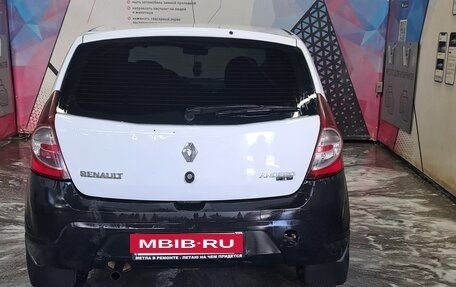 Renault Sandero I, 2011 год, 300 000 рублей, 2 фотография