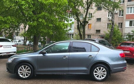 Volkswagen Jetta VI, 2011 год, 830 000 рублей, 6 фотография