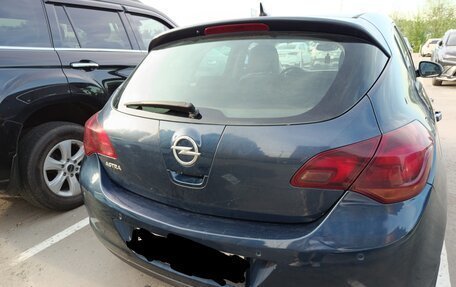 Opel Astra J, 2010 год, 730 000 рублей, 7 фотография