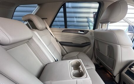 Mercedes-Benz M-Класс, 2015 год, 3 450 000 рублей, 24 фотография