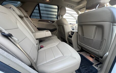 Mercedes-Benz M-Класс, 2015 год, 3 450 000 рублей, 26 фотография