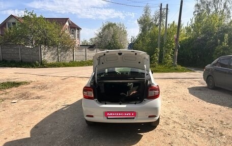 Renault Logan II, 2020 год, 860 000 рублей, 4 фотография