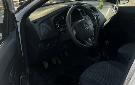 Renault Logan II, 2016 год, 669 000 рублей, 7 фотография