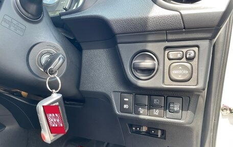 Toyota Corolla, 2019 год, 1 350 000 рублей, 9 фотография
