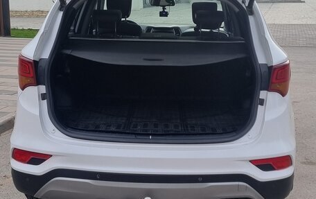 Hyundai Santa Fe III рестайлинг, 2017 год, 2 450 000 рублей, 3 фотография
