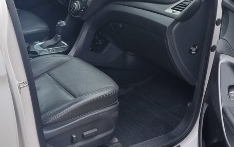 Hyundai Santa Fe III рестайлинг, 2017 год, 2 450 000 рублей, 4 фотография