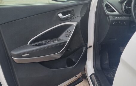 Hyundai Santa Fe III рестайлинг, 2017 год, 2 450 000 рублей, 9 фотография