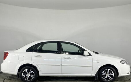 Daewoo Gentra II, 2015 год, 600 000 рублей, 3 фотография