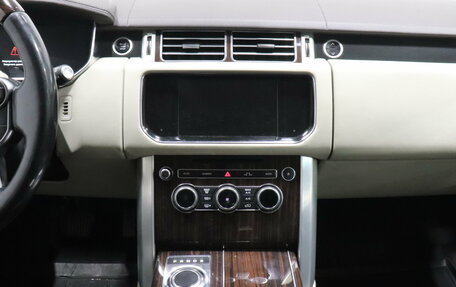 Land Rover Range Rover IV рестайлинг, 2016 год, 3 100 000 рублей, 13 фотография