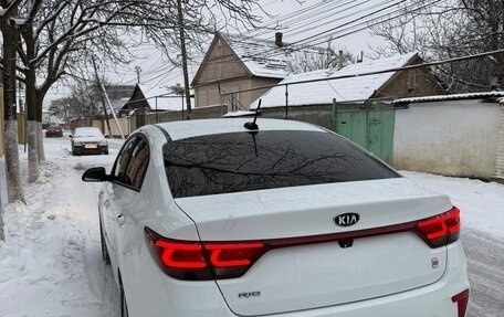 KIA Rio IV, 2019 год, 1 300 000 рублей, 4 фотография