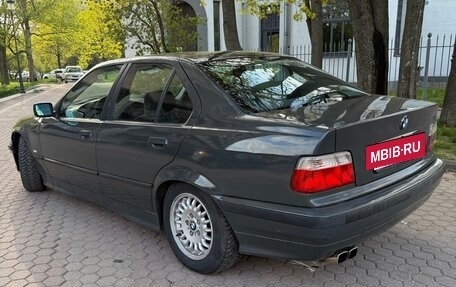 BMW 3 серия, 1997 год, 265 000 рублей, 6 фотография