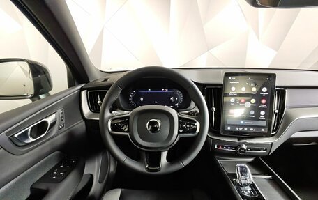 Volvo XC60 II, 2025 год, 5 800 000 рублей, 20 фотография