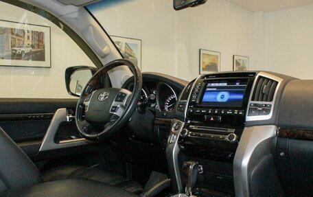 Toyota Land Cruiser 200, 2013 год, 3 950 000 рублей, 14 фотография