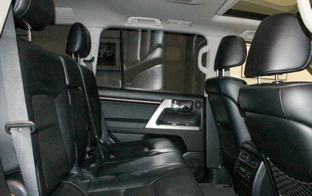 Toyota Land Cruiser 200, 2013 год, 3 950 000 рублей, 23 фотография