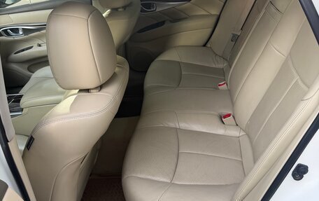 Infiniti Q70 I, 2015 год, 1 900 000 рублей, 4 фотография