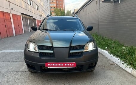 Mitsubishi Outlander III рестайлинг 3, 2003 год, 540 000 рублей, 2 фотография