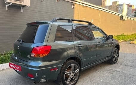 Mitsubishi Outlander III рестайлинг 3, 2003 год, 540 000 рублей, 4 фотография