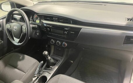 Toyota Corolla, 2013 год, 1 199 800 рублей, 3 фотография