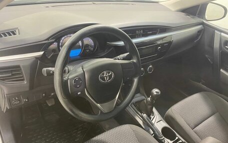 Toyota Corolla, 2013 год, 1 199 800 рублей, 8 фотография