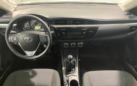 Toyota Corolla, 2013 год, 1 199 800 рублей, 9 фотография