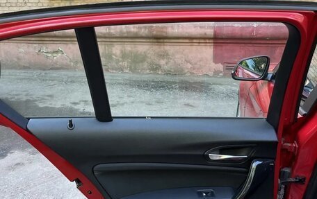 BMW 1 серия, 2013 год, 1 210 000 рублей, 12 фотография