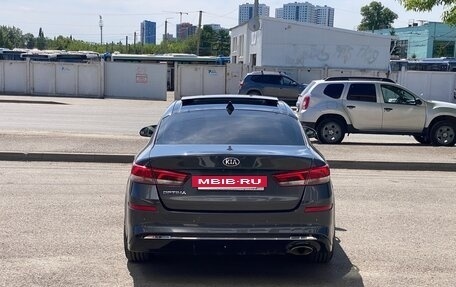 KIA Optima IV, 2019 год, 1 670 000 рублей, 8 фотография