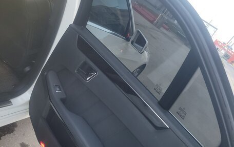 Mercedes-Benz E-Класс, 2010 год, 1 600 000 рублей, 12 фотография