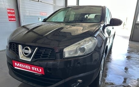 Nissan Qashqai, 2010 год, 680 000 рублей, 2 фотография