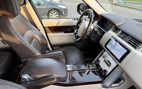 Land Rover Range Rover IV рестайлинг, 2018 год, 6 950 000 рублей, 9 фотография