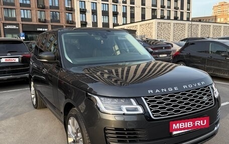 Land Rover Range Rover IV рестайлинг, 2018 год, 6 950 000 рублей, 2 фотография