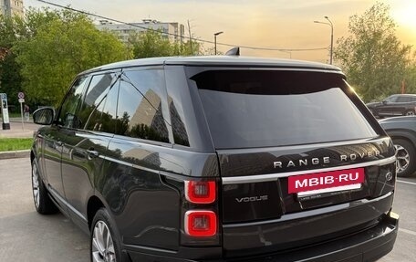 Land Rover Range Rover IV рестайлинг, 2018 год, 6 950 000 рублей, 6 фотография