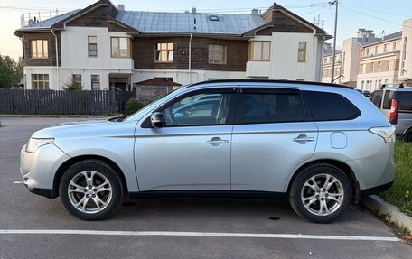 Mitsubishi Outlander III рестайлинг 3, 2012 год, 1 250 000 рублей, 9 фотография