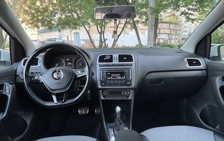 Volkswagen Polo VI (EU Market), 2016 год, 990 000 рублей, 6 фотография