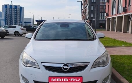 Opel Astra J, 2011 год, 750 000 рублей, 8 фотография